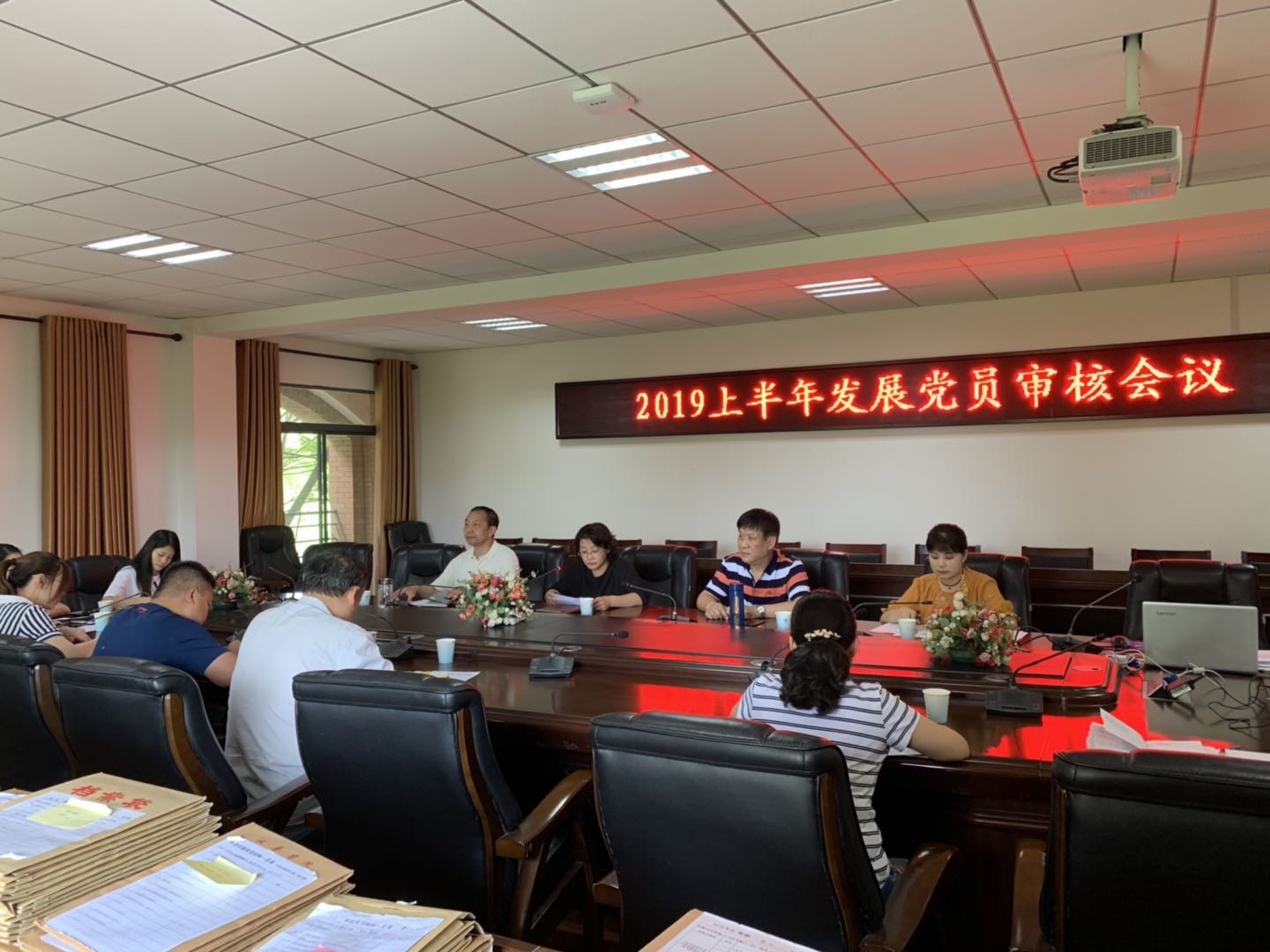 说明: C:\Users\Administrator\Desktop\bfeeac25385ef868888ea969e763699.jpg
