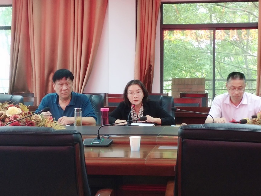 说明: C:\Users\Administrator\Desktop\a289e68076c8fd120a5fb9fbac4ae9d.jpg