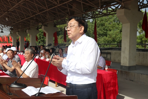 QQ图片20180930094836_副本.jpg QQ图片20180930094836_副本.jpg